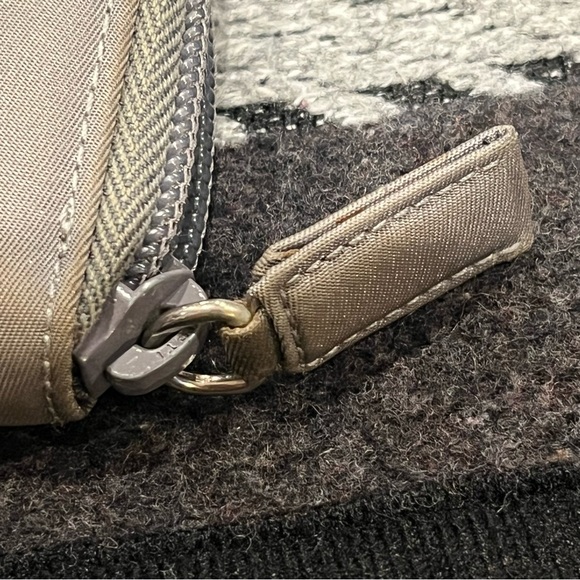 Prada grey nylon mini wallet - Picture 5 of 10